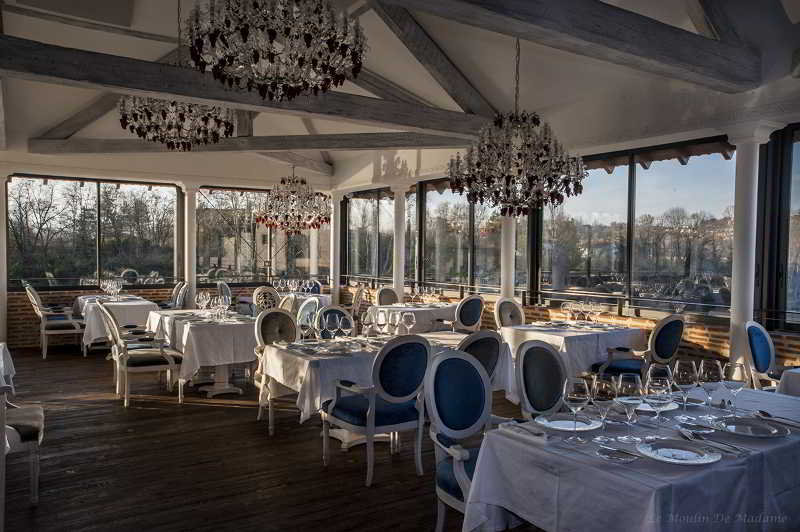 This photo about Mercure Villeneuve Sur Hotel shared on HyHotel.com