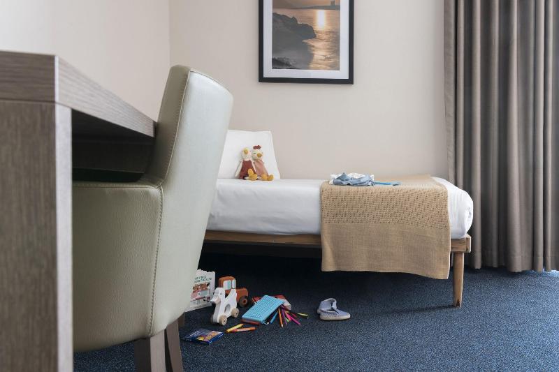 cheap resort hotels  to Spend holiday with family