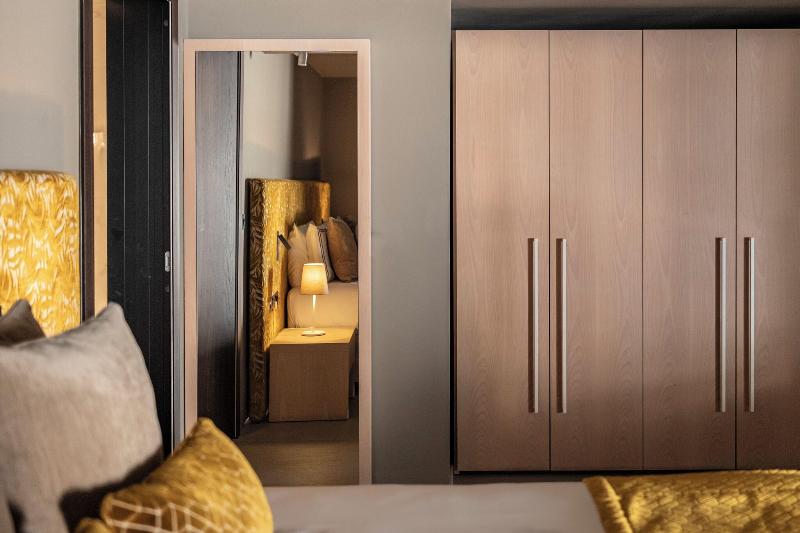 cheap resort hotels  to Spend holiday with family