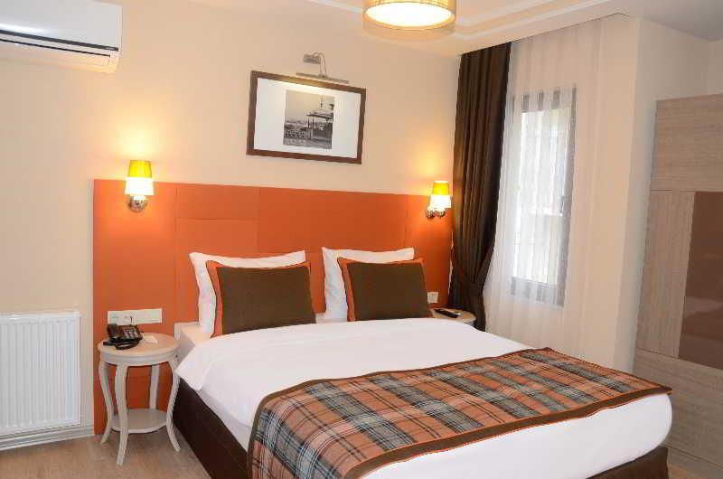 This photo about Collage Cihangir 55 shared on HyHotel.com