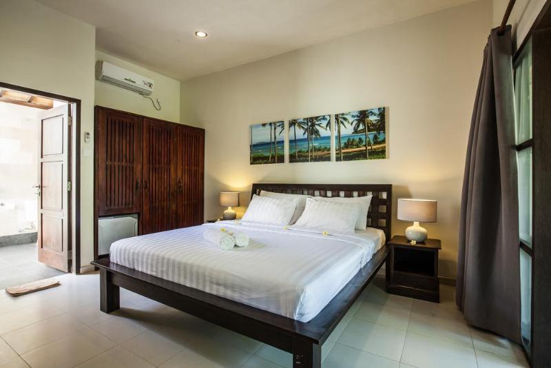 This photo about Manta Bungalows shared on HyHotel.com