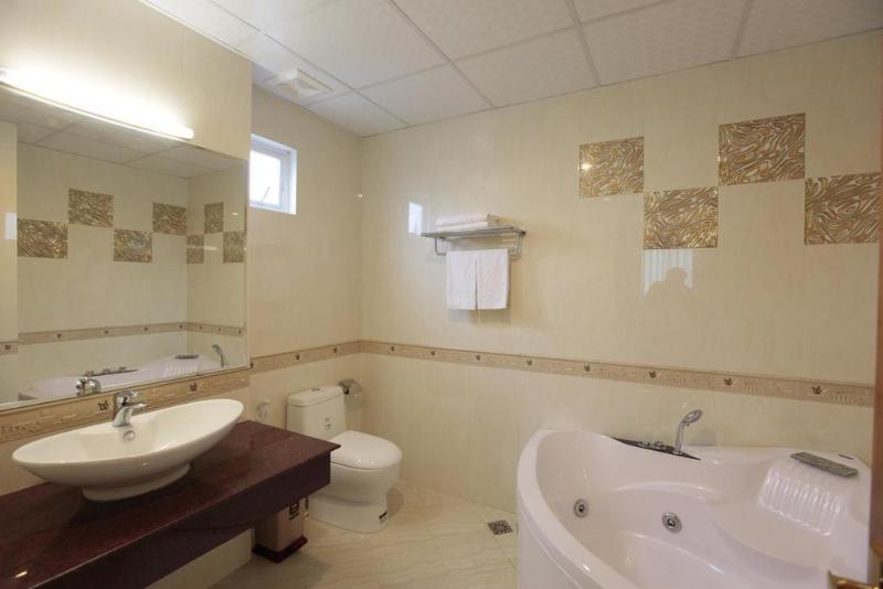 This photo about Kelly Central Hotel Spa shared on HyHotel.com