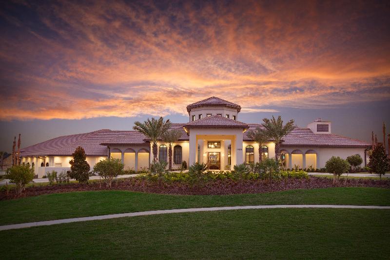 在meiguo.com看到的ChampionsGate Resort Luxury Homes的介绍图片