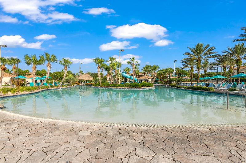 在meiguo.com看到的ChampionsGate Resort Luxury Homes的介绍图片
