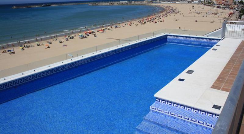 This photo about Playa Barbate Apartamentos Turisticos shared on HyHotel.com