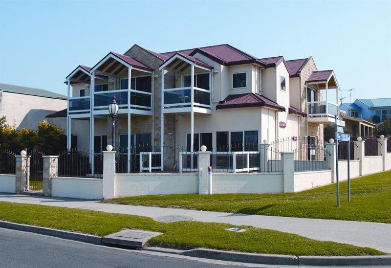 This photo about Lighthouse Keepers Inn shared on HyHotel.com