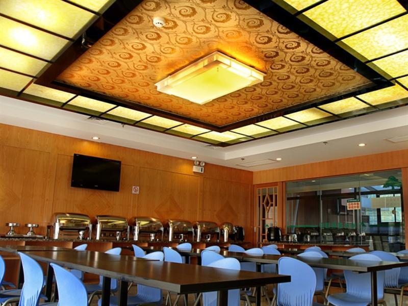 This photo about Greentree Inn Heifei Jinding Plaza Business Hotel shared on HyHotel.com