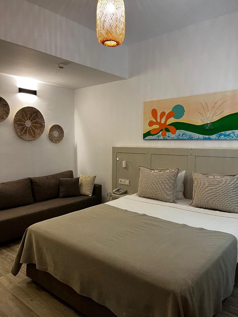 Room ROO.ST-1