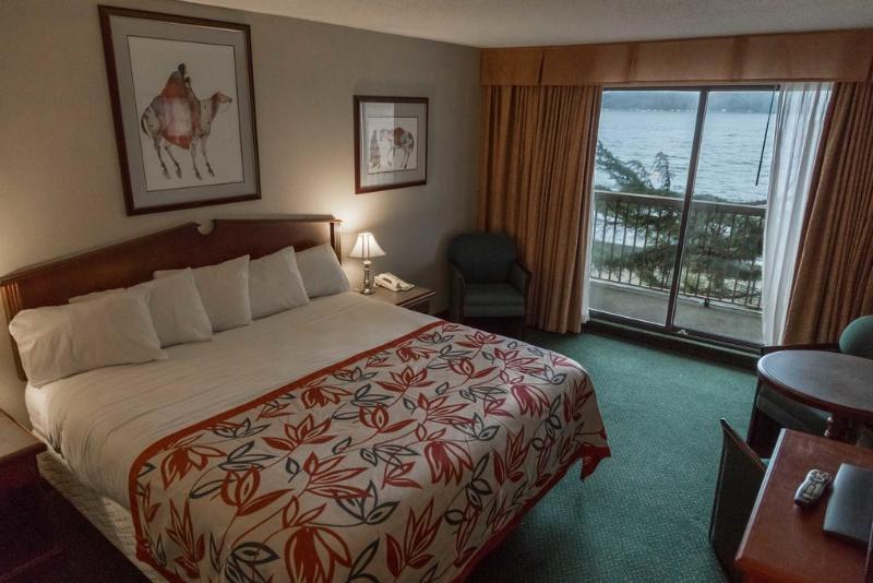 This photo about Anchor Inn Campbell River shared on HyHotel.com