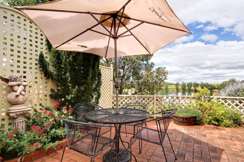 This photo about Stonewell Cottages shared on HyHotel.com