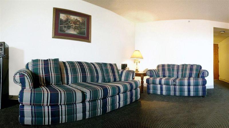 This photo about FairBridge Inn Express at Windsor Oaks shared on HyHotel.com