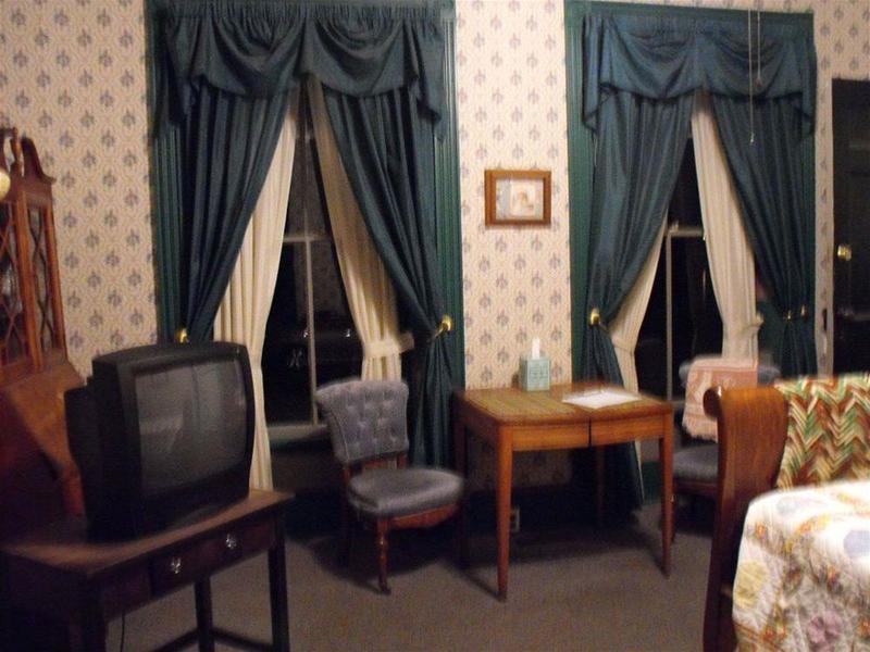 This photo about Empire House Hotel shared on HyHotel.com