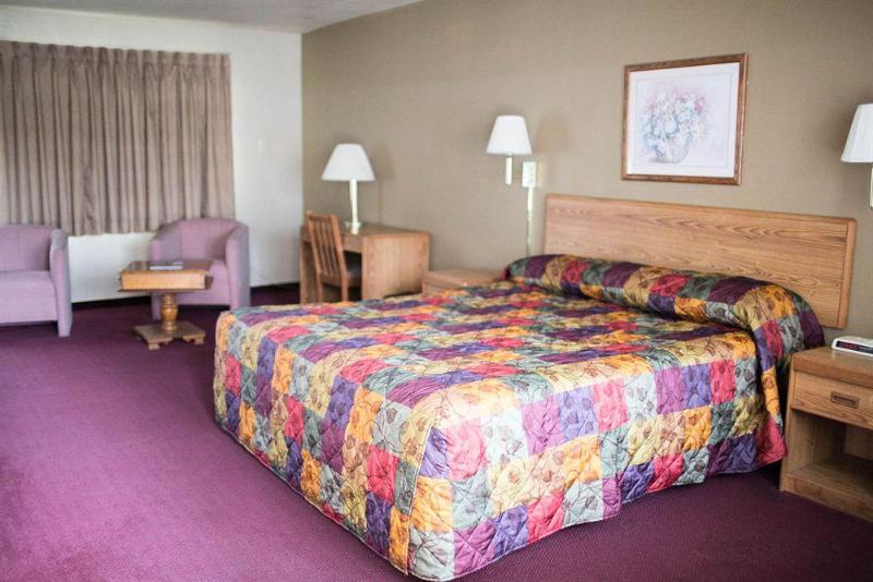 This photo about Rancho Tee Motel shared on HyHotel.com