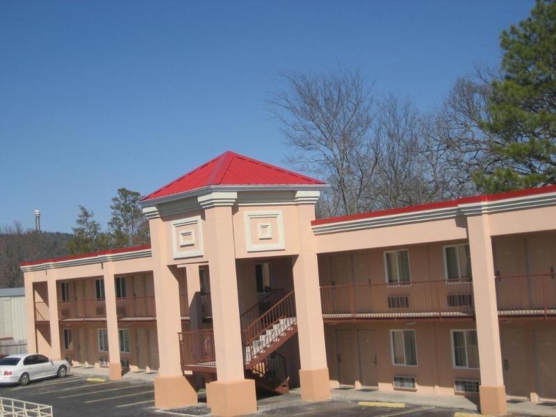 This photo about Sands Central Inn Hot Springs shared on HyHotel.com