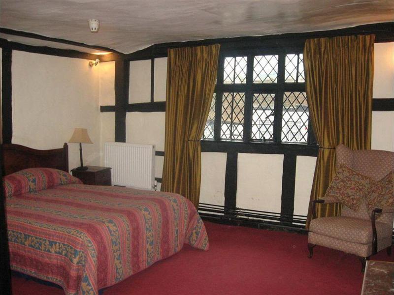 This photo about Abbots Fireside shared on HyHotel.com