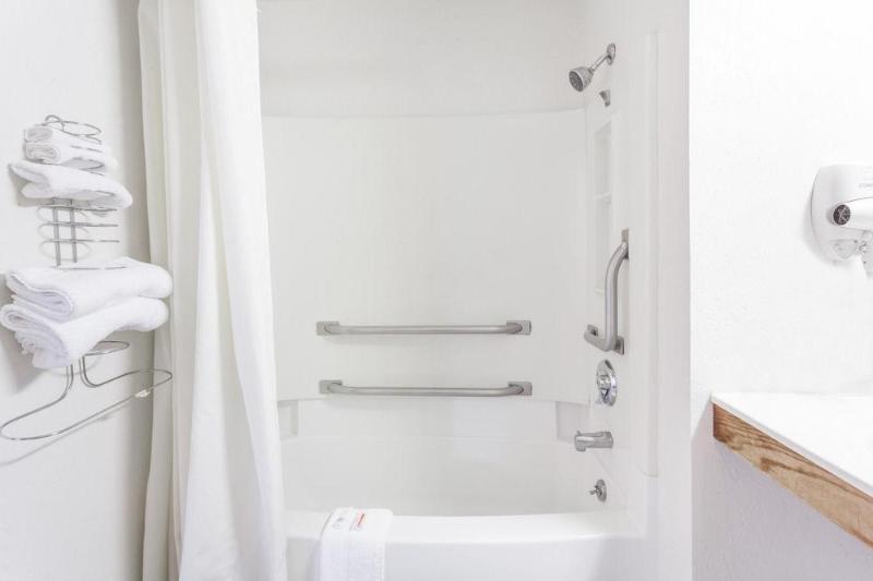 在meiguo.com看到的Super 8 Motel - Morristown的介绍图片