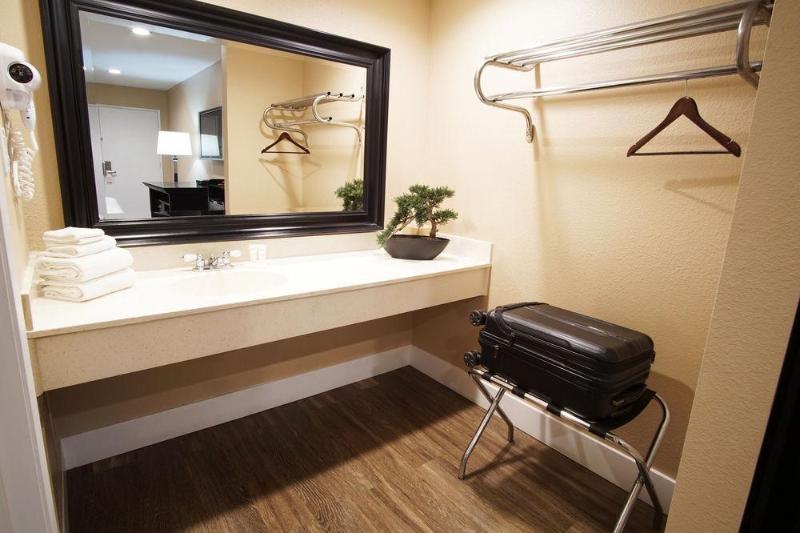 This photo about Knights inn Stanton shared on HyHotel.com