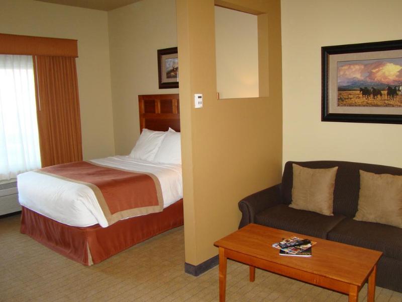 This photo about Hawthorn Suites by Wyndham Missoula shared on HyHotel.com