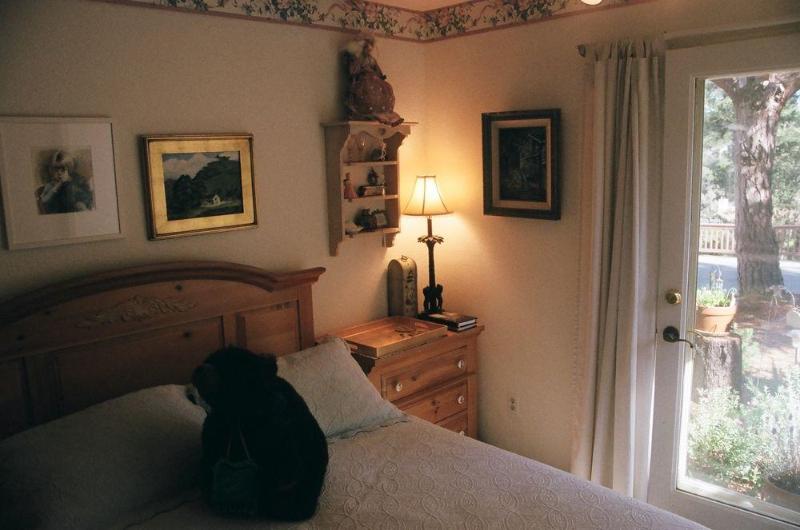 This photo about Dreydon House Bed and Breakfast shared on HyHotel.com