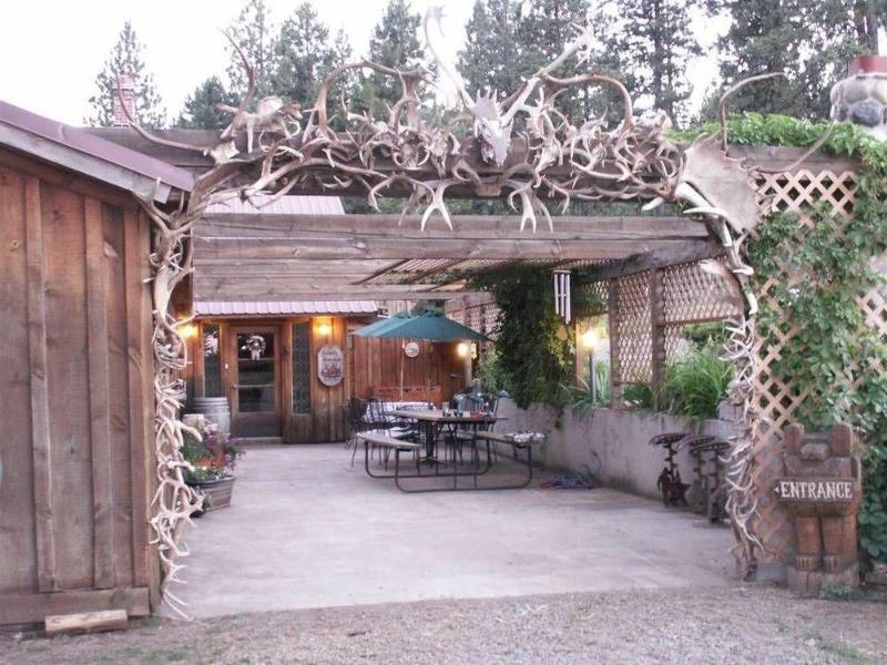 This photo about Whitebird Summit B And B shared on HyHotel.com