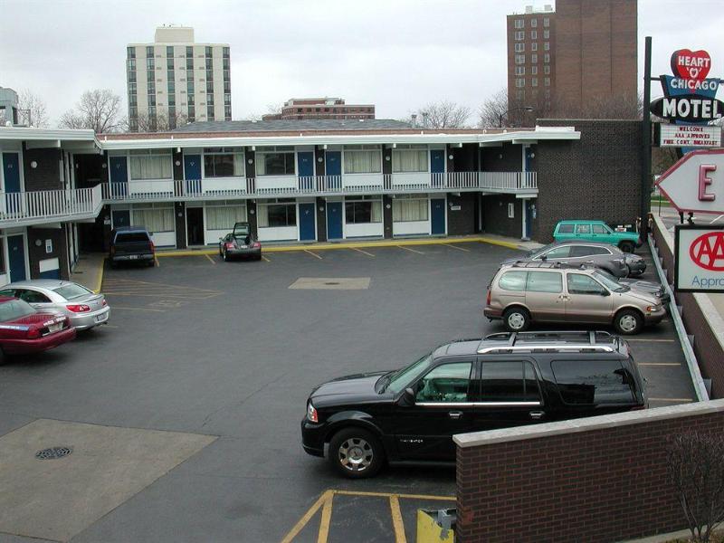 This photo about Heart O' Chicago shared on HyHotel.com