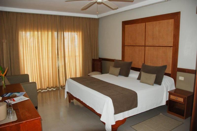 This photo about VIK Arena Blanca & VIK Cayena Beach shared on HyHotel.com