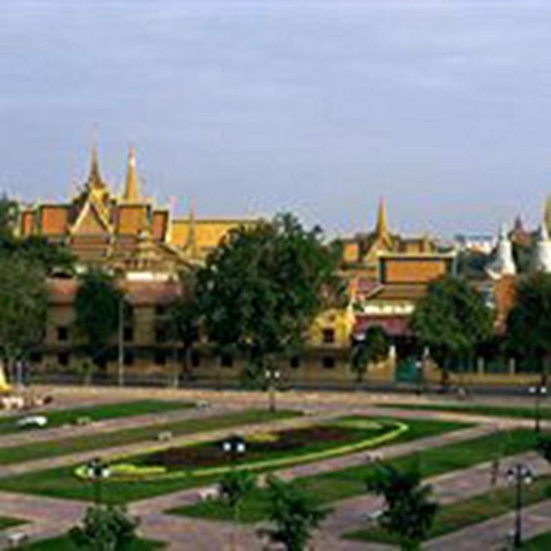 This photo about Regent Park shared on HyHotel.com