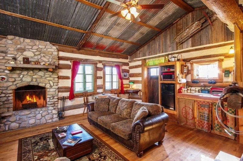 This photo about Barons CreekSide shared on HyHotel.com