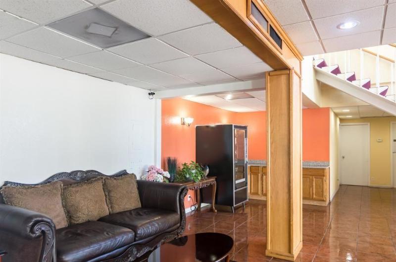 在meiguo.com看到的Motel 6 Wichita Falls, TX 4590的介绍图片