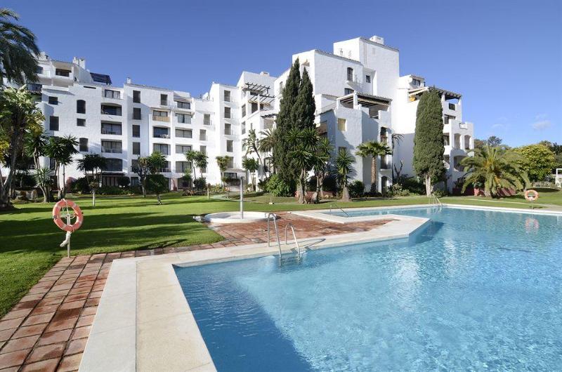 This photo about Club Jardines Del Puerto shared on HyHotel.com