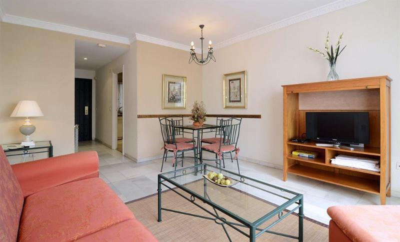 This photo about Club Jardines Del Puerto shared on HyHotel.com