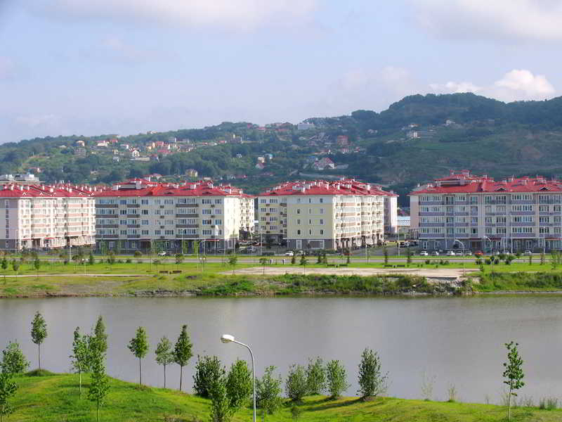 This photo about Barkhatnye sezony-Alexandrovskiy Sad shared on HyHotel.com