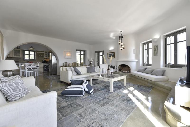 This photo about Naoussa Hills Boutique Resort shared on HyHotel.com