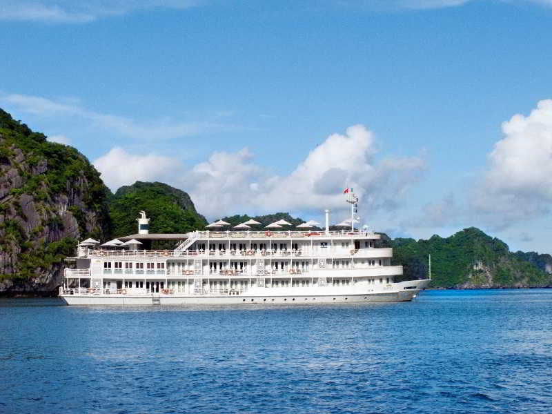 This photo about The Au Co Cruise shared on HyHotel.com