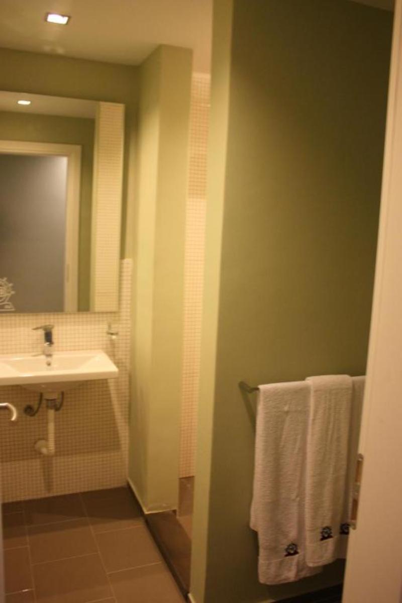 cheap resort hotels  to Spend holiday with family