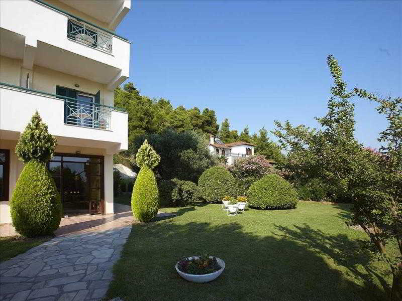 This photo about Julia Hotel shared on HyHotel.com