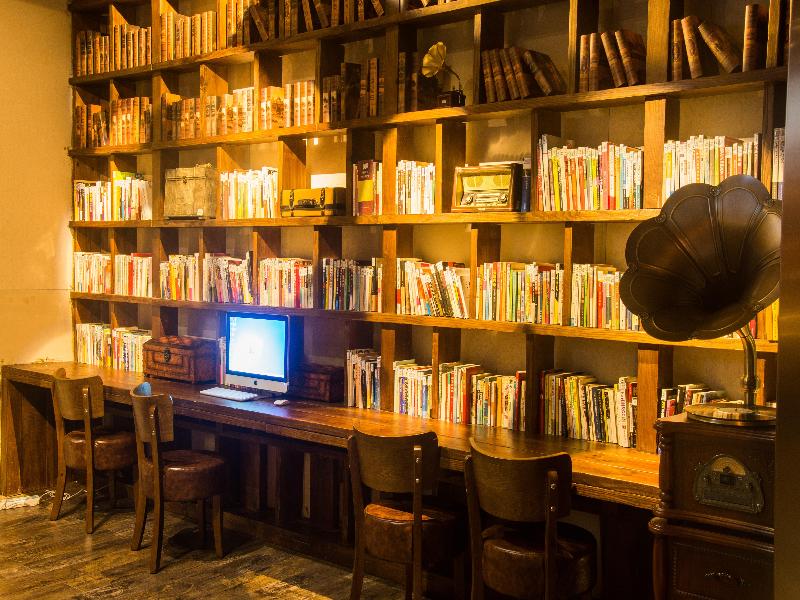 This photo about James Joyce Coffetel (Tianhe Bei) shared on HyHotel.com