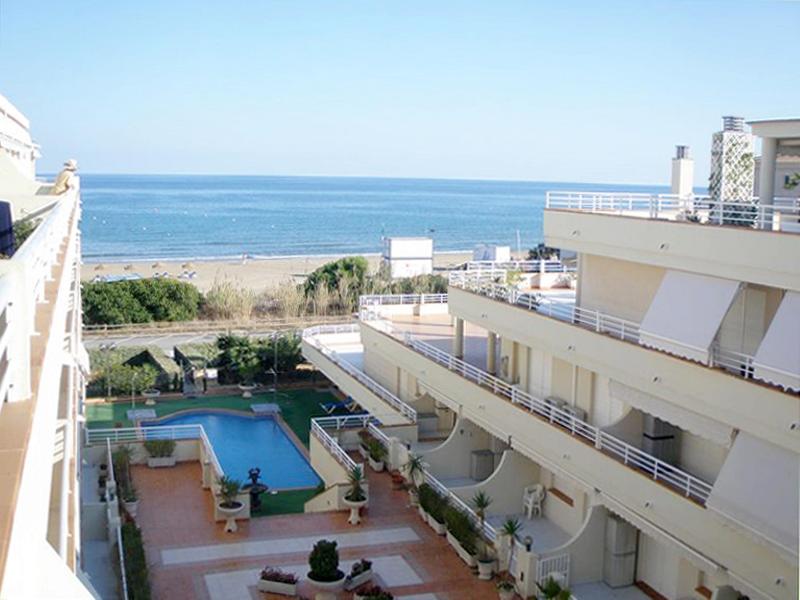 This photo about Cala Montero 3000-Cala Gonzalez shared on HyHotel.com