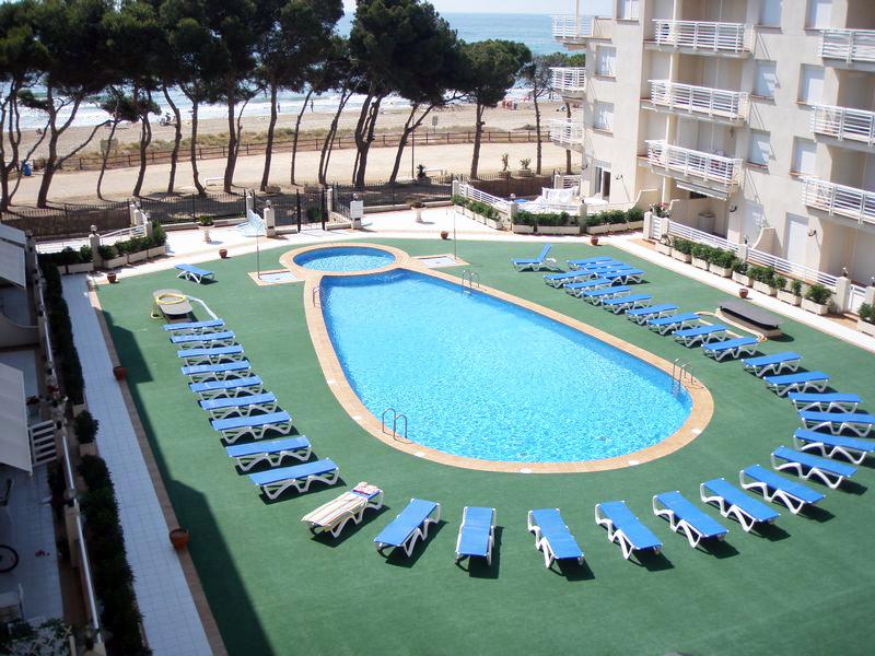 This photo about Cala Montero 3000-Cala Gonzalez shared on HyHotel.com