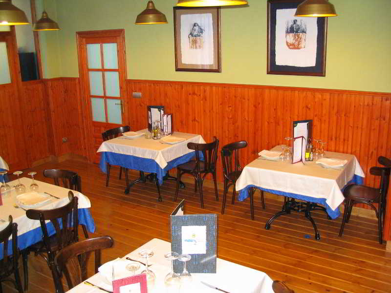 This photo about Hotel Santander Antiguo shared on HyHotel.com