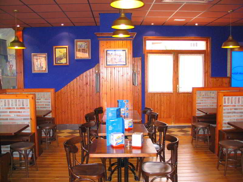 This photo about Hotel Santander Antiguo shared on HyHotel.com