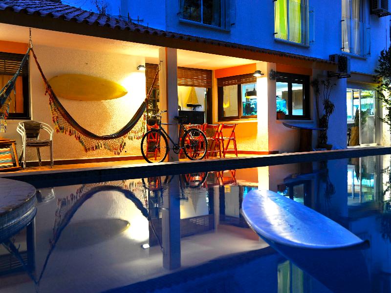 This photo about Carcavelos Surf House shared on HyHotel.com