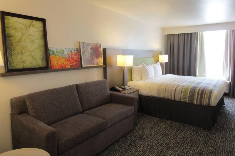 This photo about Knight Inn New Orleans shared on HyHotel.com