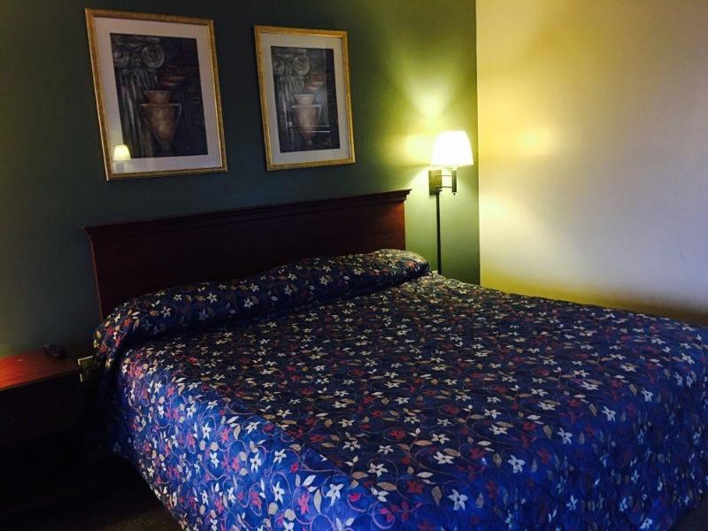 This photo about Super 8 Villa Rica shared on HyHotel.com