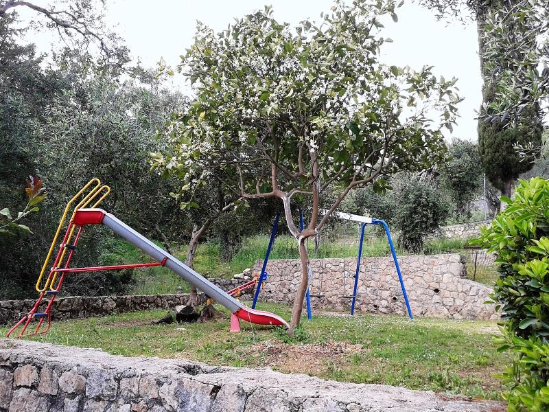 This photo about Apostolos & Eleni Family Apartments shared on HyHotel.com