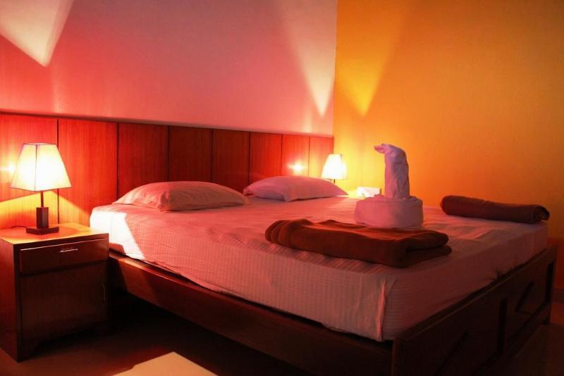 This photo about Silver Sands Sunshine shared on HyHotel.com