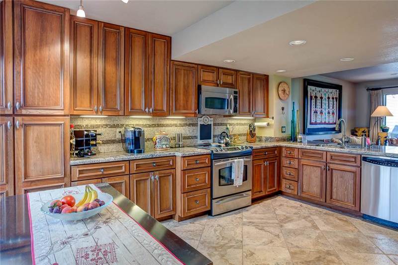 在meiguo.com看到的Racquet Club的介绍图片