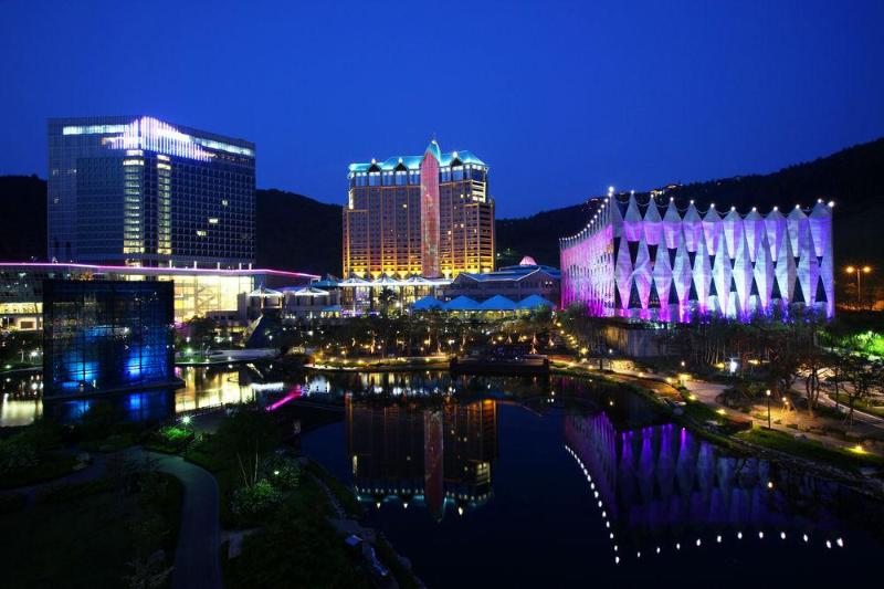 This photo about Kangwon Land Hotel shared on HyHotel.com