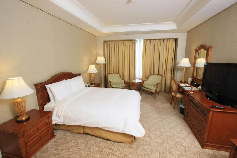 This photo about Kangwon Land Hotel shared on HyHotel.com