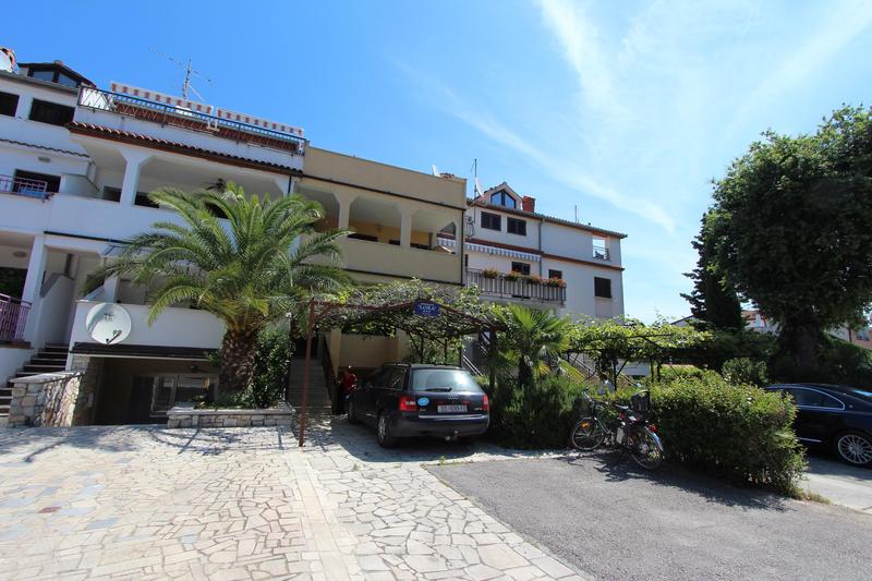 This photo about Apartment Lora shared on HyHotel.com